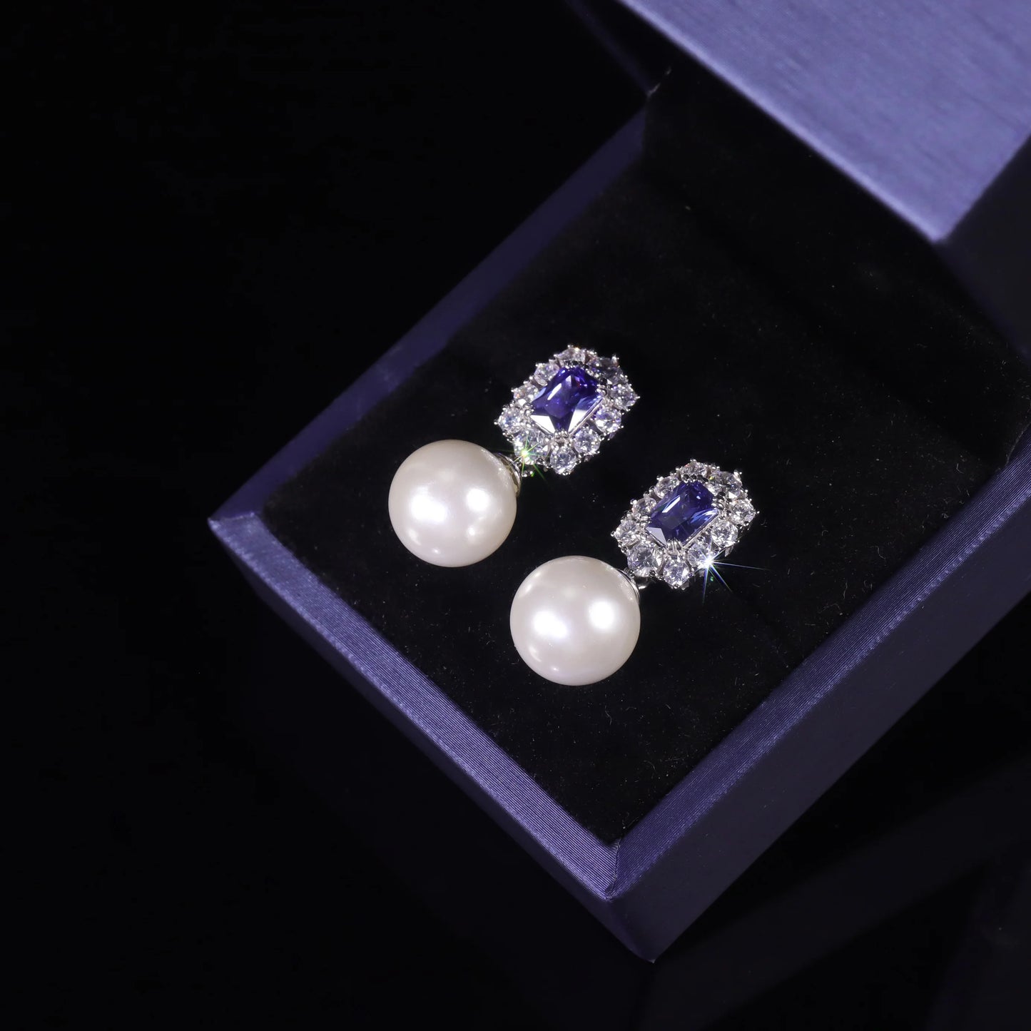 GEM'S BALLET Luxury Vintage Imitated Pearl Tanzanite CZ